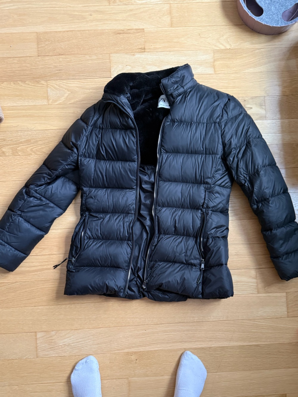 Zara Black Quilted Puffer Jacket